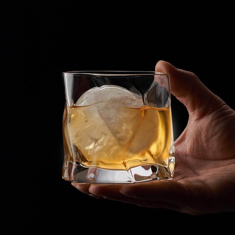 crumple - whiskira - whiskey tumbler - whiskey glass- whisky glass - gift - japanese craftmanship