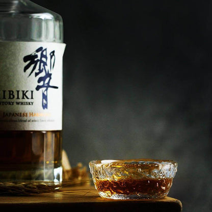 hatsuyuki - whiskira - whiskey shot glass- shot glass - whiskey - whisky - japanese design - japanese craftmanship